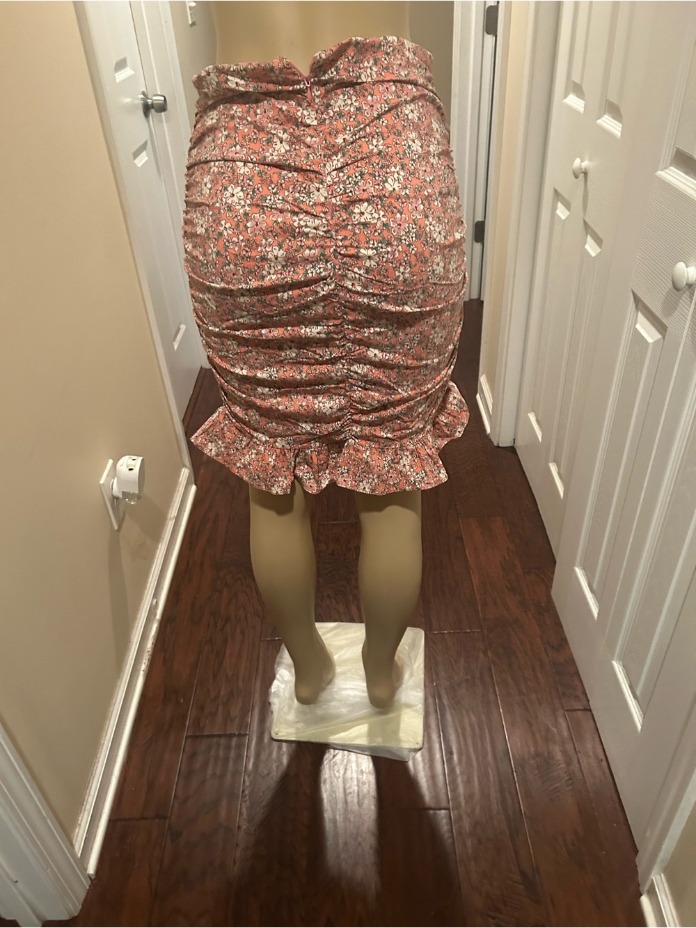 Floral Ruched Ruffle Hem Pencil Skirt - Coral Pink